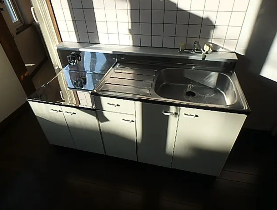 札幌市東区北三十五条東12丁目　一棟アパート　現況満室稼働中のキッチン