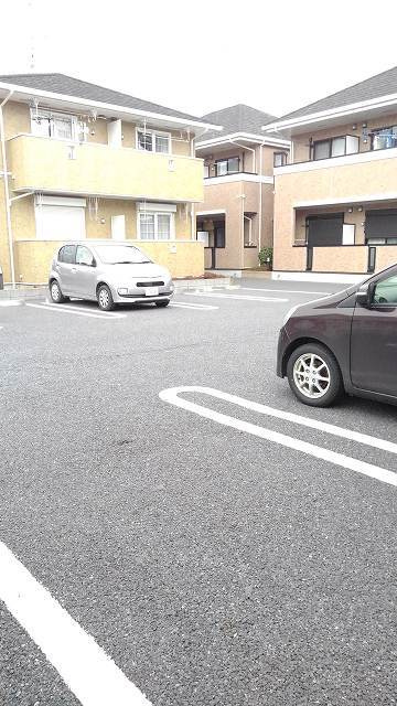 マーベラスCの駐車場|駐車場です