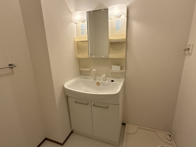 WIT　NANAの洗面所