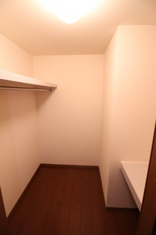 クレールヒル白水の収納