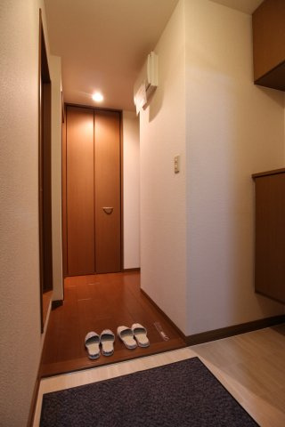 クレールヒル白水のエントランス