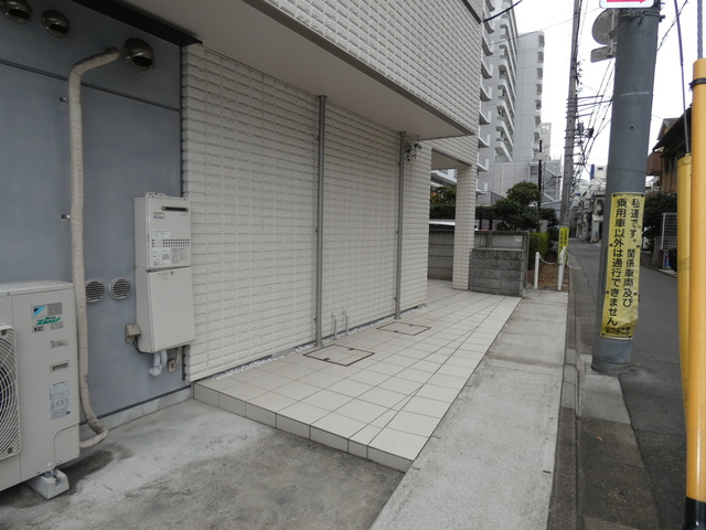 エトレード