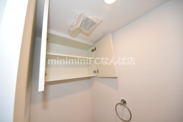 セレニテ難波プリエ