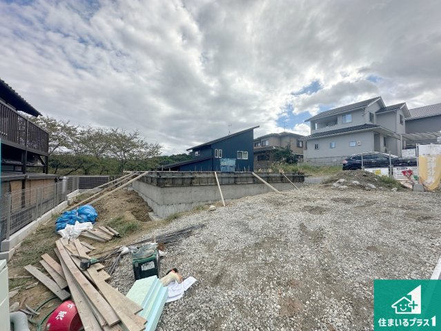 湖南市柑子袋西　第1期　新築一戸建ての外観|現在建築中！落ち着いた街並みで新生活を始めることが出来そう！周辺の物件も併せてご紹介させて頂きます！