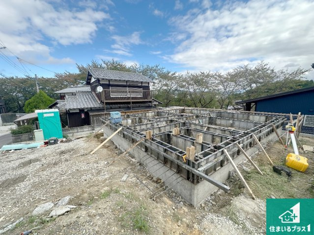 湖南市柑子袋西　第1期　新築一戸建ての外観|周辺は落ち着いた街並みの住宅地！子育てがしやすい住環境です！まだ未完成ですが、現地でしかわからない事もございます。是非一度ご覧ください。