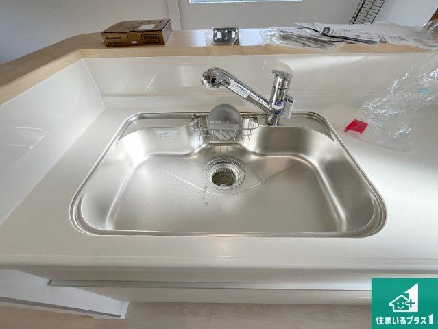 湖南市柑子袋西　第1期　新築一戸建ての設備|広々としたシンクで食器洗いも楽々！