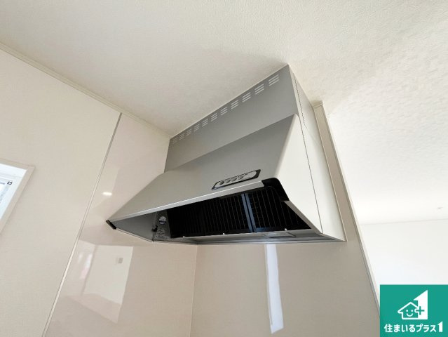 野洲市六条　第1期　新築一戸建ての設備|汚れにくいスロットフィルタでお手入れラクラク！ＬＥＤ照明付き！