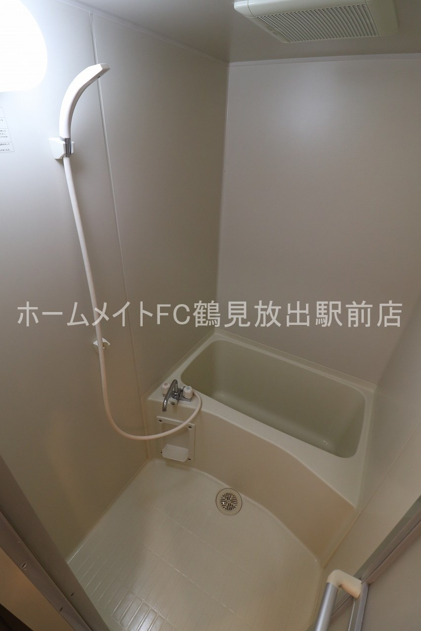 大阪市鶴見区今津中１丁目の賃貸マンションの浴室
