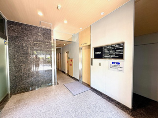 【エントランス】 | トロア神戸ビル