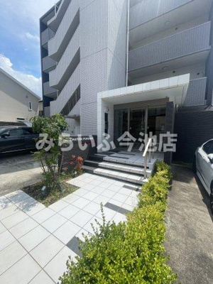 【エントランス】 | シャトン吹上