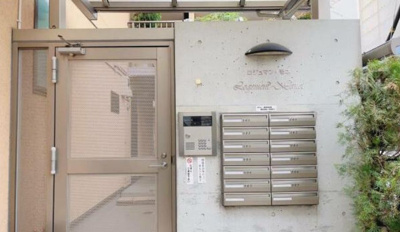 【エントランス】 | ロジュマン・モネ | エントランス☆