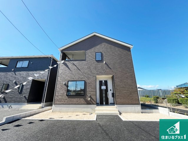 野洲市六条　第1期　新築一戸建ての外観|お客様に長く安心して住んでいだだける事にこだわった家づくり！住んでからのアフターサービスにもしっかりと取り組んでいます！