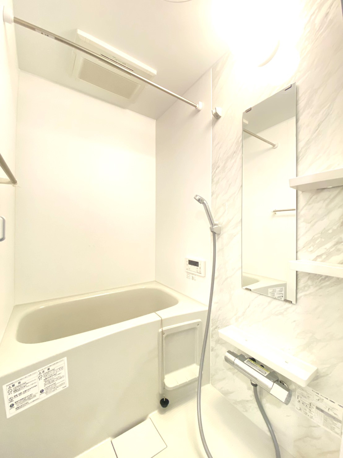 【新築】RESI大沢川原　Ⅰの浴室