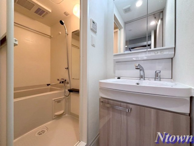 【独立洗面台】 | ディアレイシャス名古屋中村公園 | 独立洗面化粧台付き