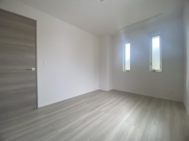 神戸市長田区東尻池町１丁目のアパートの内装|洋室