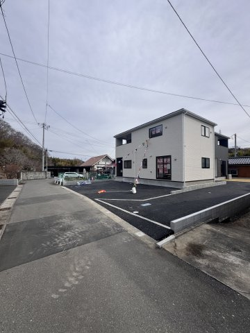 【新築戸建】　いわき市常磐湯本町第5　ラスト1棟　価格変更！の前面道路含む現地写真|接道含む現地写真です