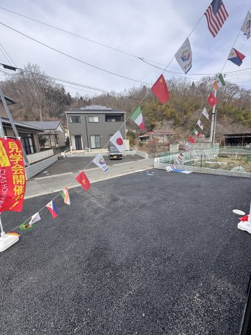 【新築戸建】　いわき市常磐湯本町第5　ラスト1棟　価格変更！の駐車場|カースペースです　3台駐車可能（車種による）