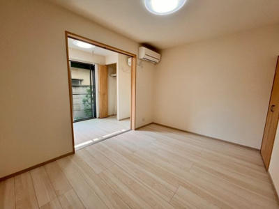 【洋室】 | Ｉ－ｗｏｏｄ三鷹上連雀