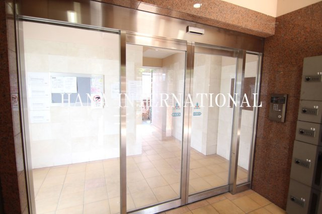 クレオ舞浜Bのロビー