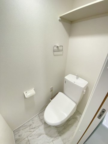 【新築】RESI大沢川原　Ⅱのトイレ