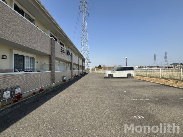 ディアメゾンMの駐車場