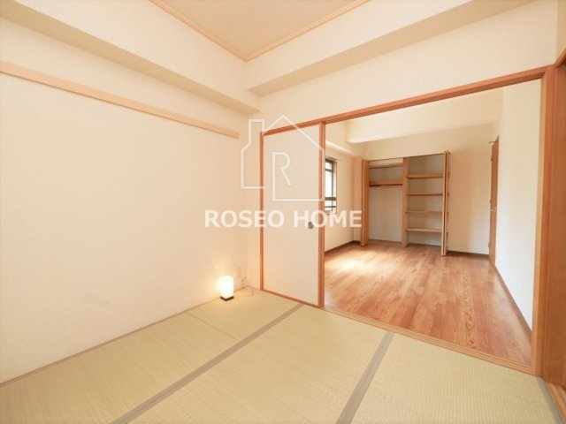 グラマシー立売堀の和室