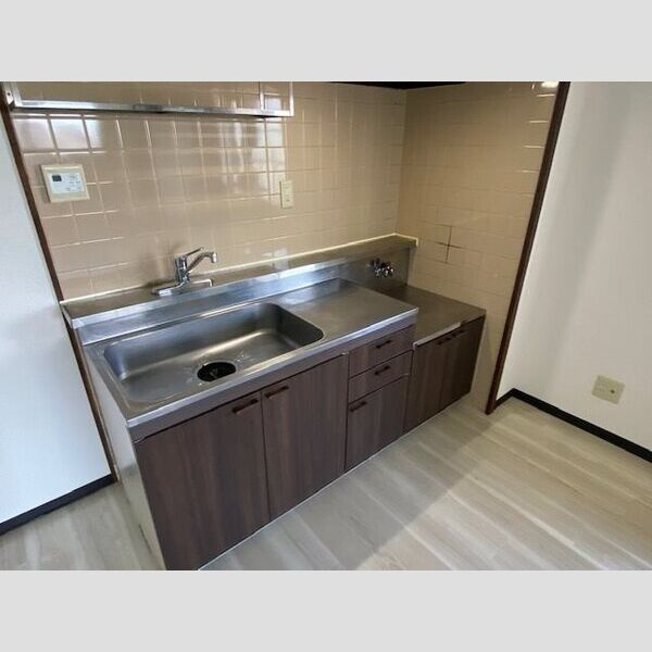 ソレアード川添のキッチン