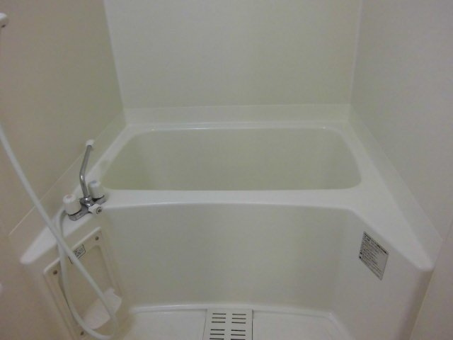 レオネクストグリシーヌの浴室|コンパクトで使いやすいお風呂です