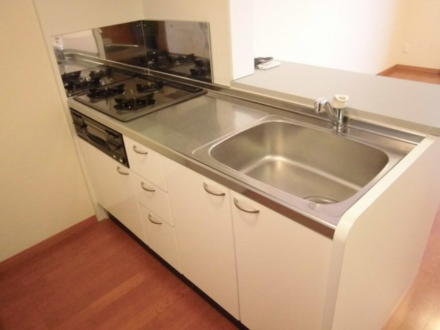 レオネクストグリシーヌのキッチン|お料理しやすいキッチンです