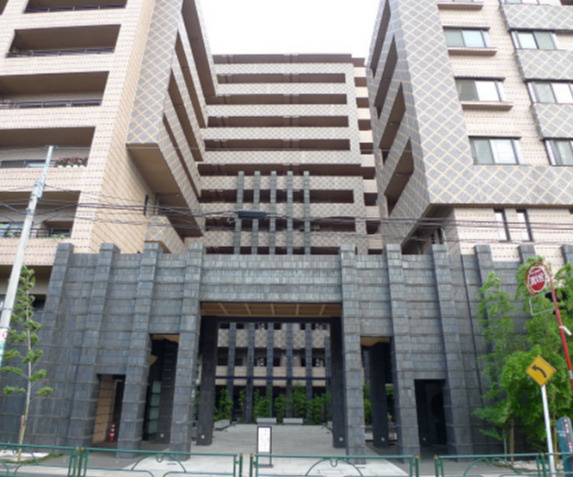 ルネ・上野桜木の外観