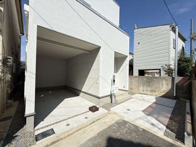 深井中町全1棟の駐車場