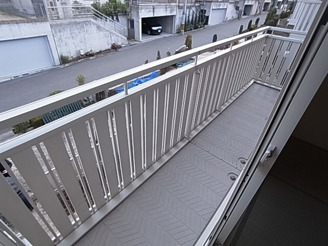 神戸市北区谷上南町のテラスのバルコニー|バルコニー