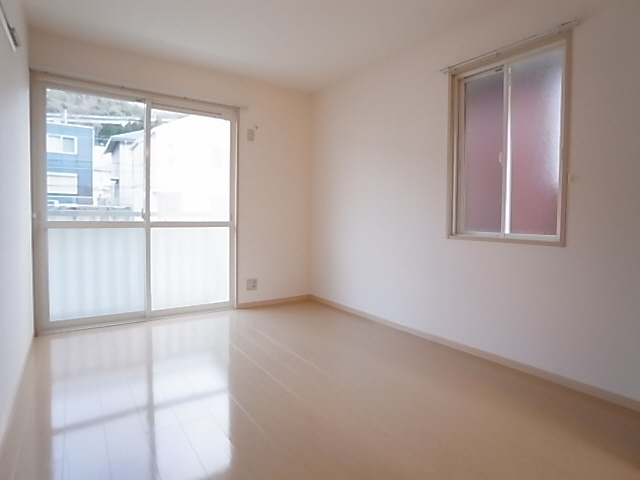 神戸市北区谷上南町のテラスの内装|洋室室内