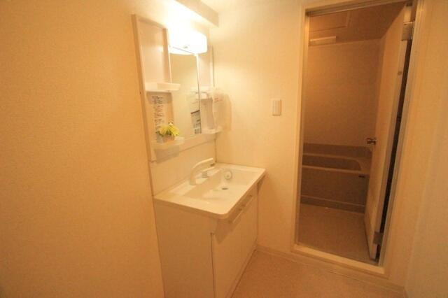 カロディカーサ藤が丘の独立洗面台|※４０４号室募集時の写真です。