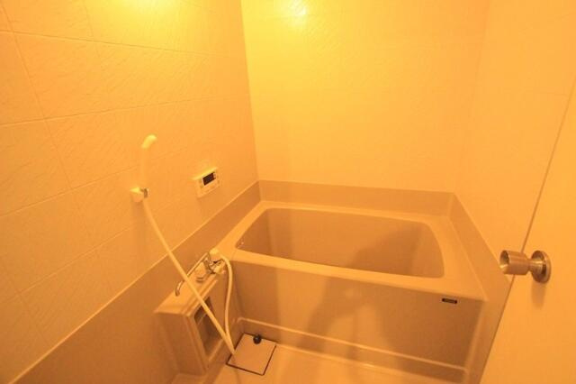 カロディカーサ藤が丘の浴室|※４０４号室募集時の写真です。