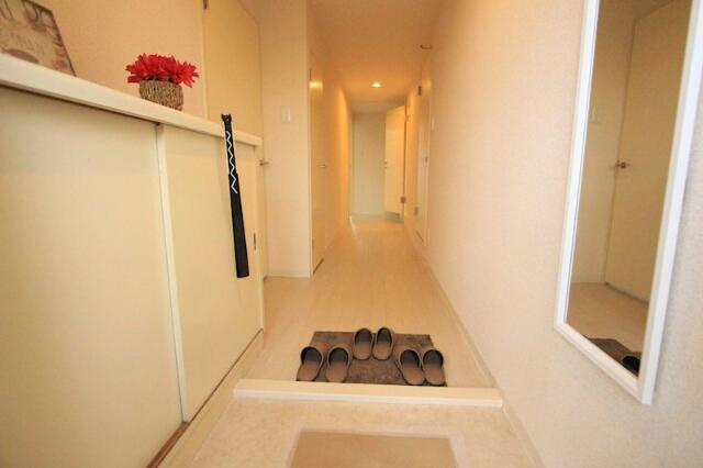 カロディカーサ藤が丘の玄関|※４０４号室募集時の写真です。