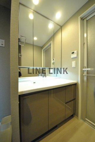 ザファインタワー梅田豊崎の洗面所