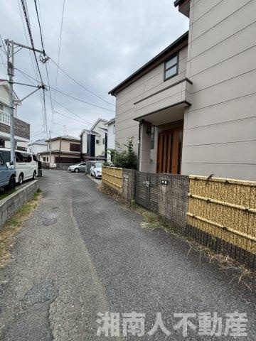 茅ヶ崎市東海岸北2丁目　戸建の前面道路含む現地写真|前面道路含む現地写真です