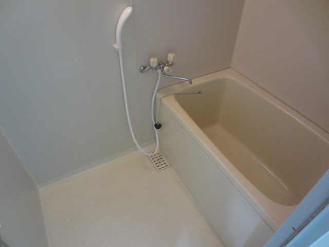 【浴室】 | ハイツ山本E棟