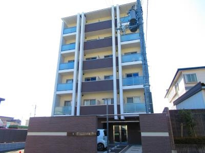 テッケルテスラ