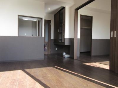 テッケルテスラの居間・リビング