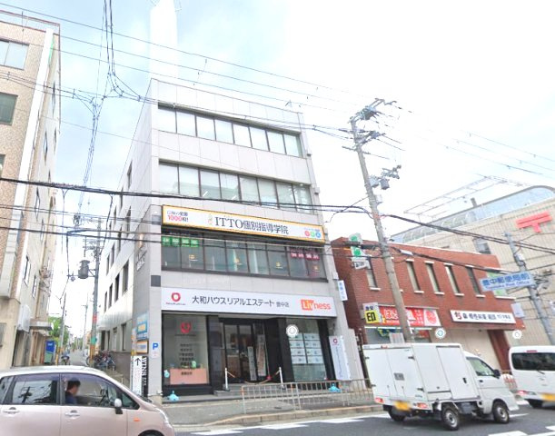 吉岡ビルの外観