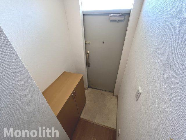 ポラールの玄関