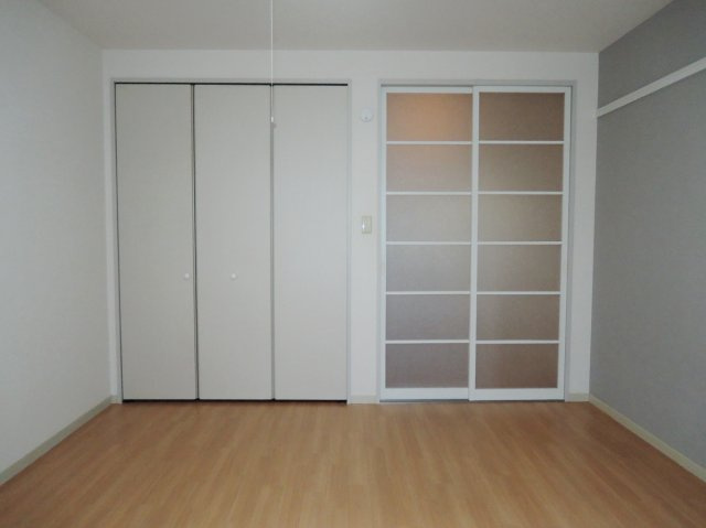 【寝室】 | グリーンプラザ市場Ⅱ