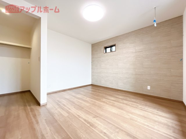 熊谷市久保島　新築戸建　の洋室