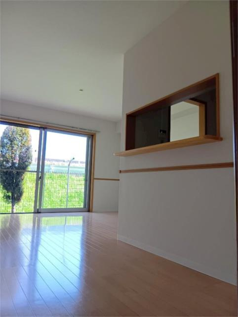 ヴィルヌーブ南棟の居間・リビング