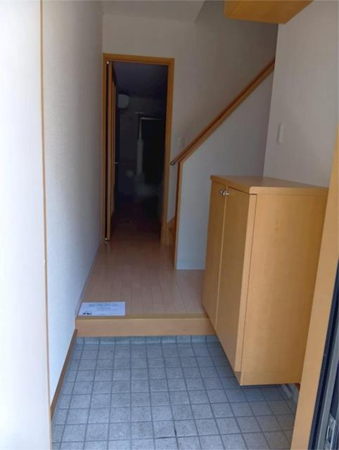 ヴィルヌーブ南棟の玄関