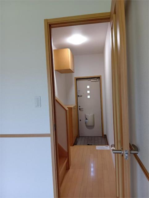 ヴィルヌーブ南棟の玄関