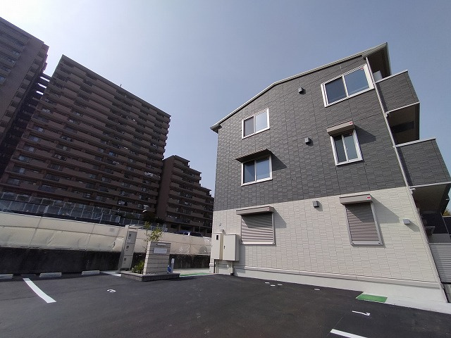 神戸市北区鈴蘭台西町５丁目のアパートの外観