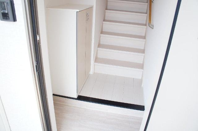 仮）スターテラスⅡ岩曽の玄関|玄関（イメージ）